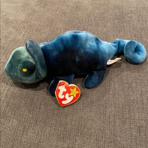 TY Beanie Baby - Rainbow the Chameleon - NWT!! vintage toys toy plush stuffed